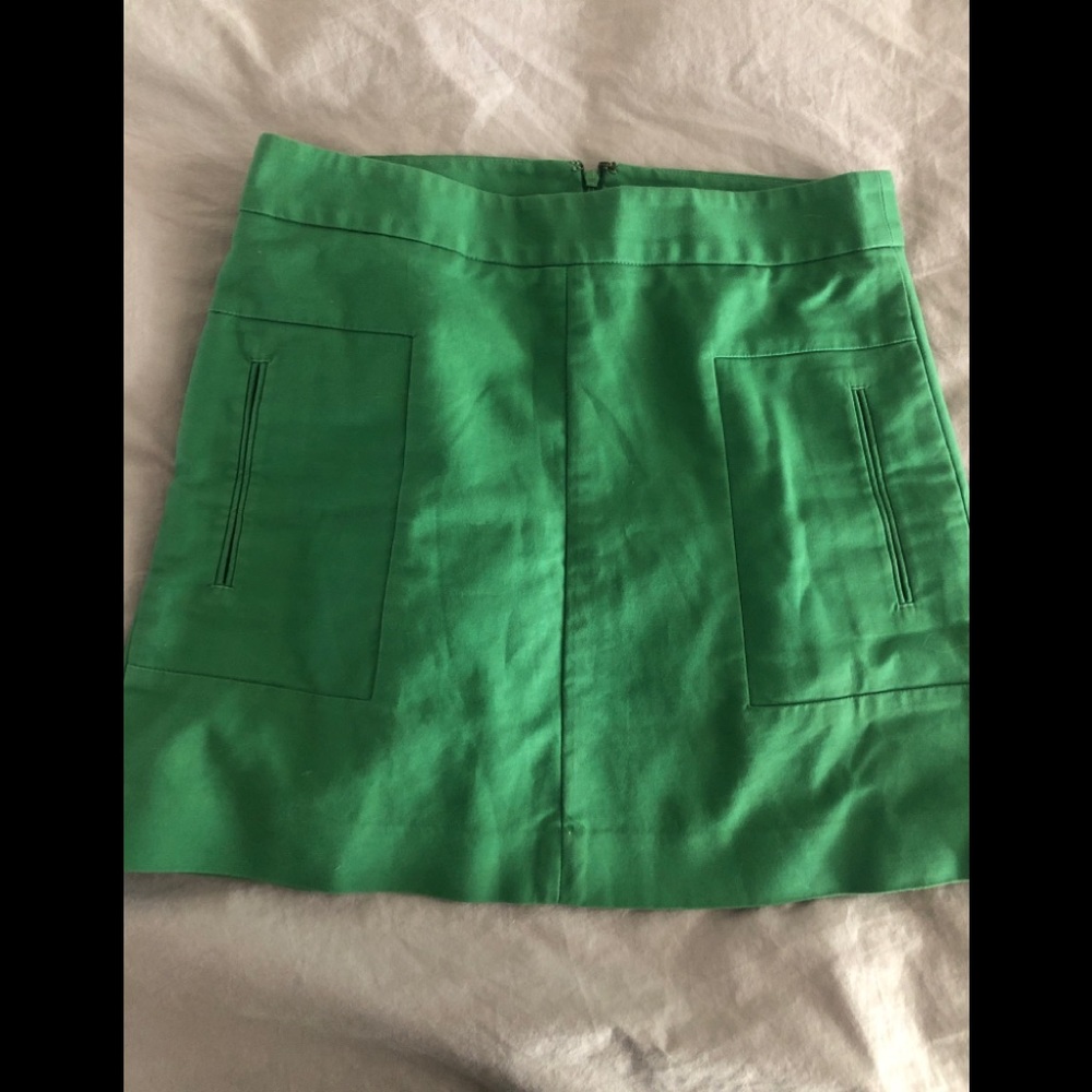 Gap mini skirt